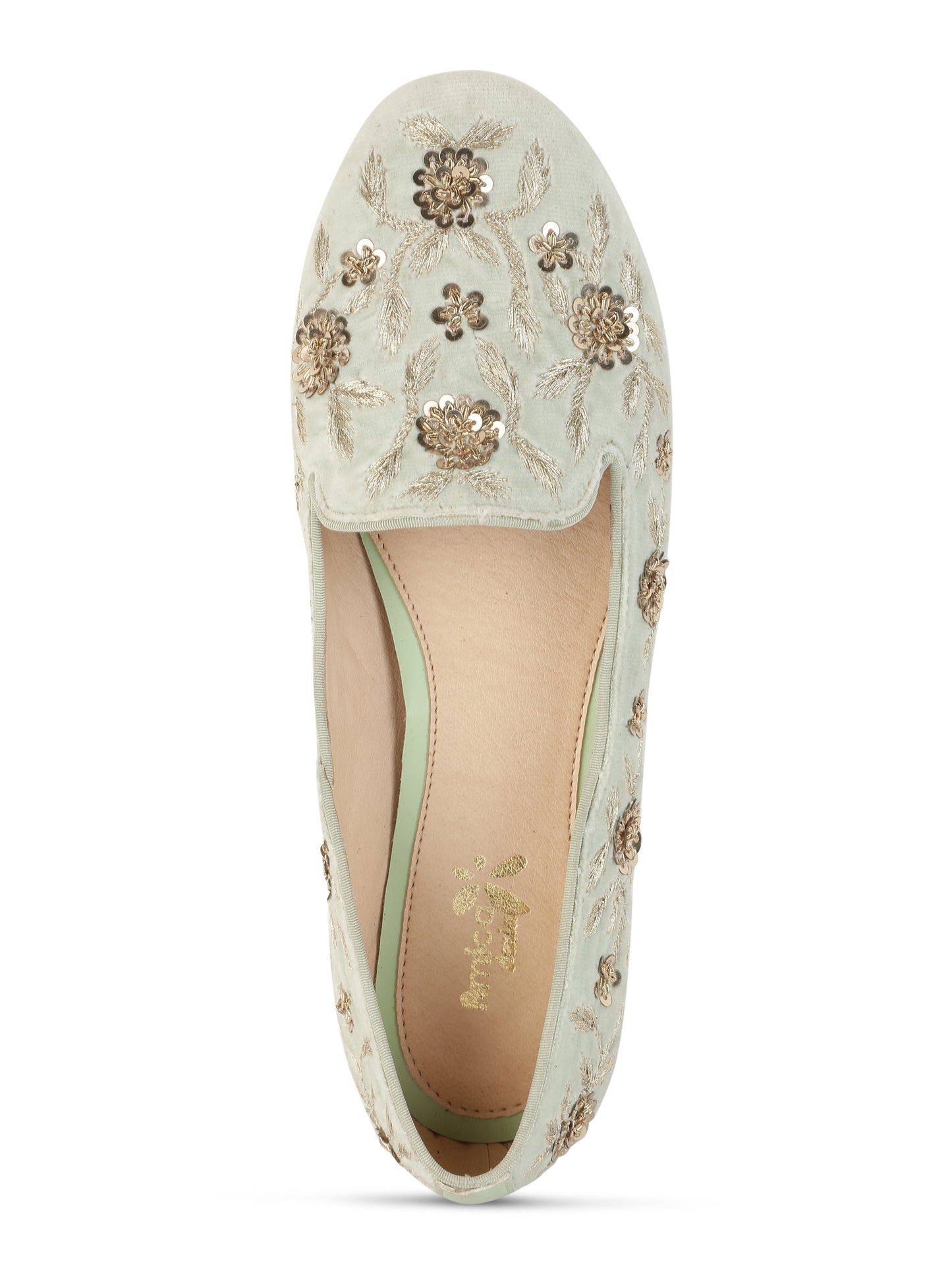 Embroidery in Pistas Green