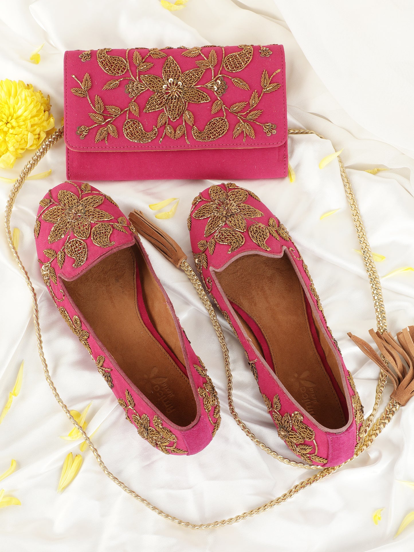 Designer Pink Clutch & Jutie Set