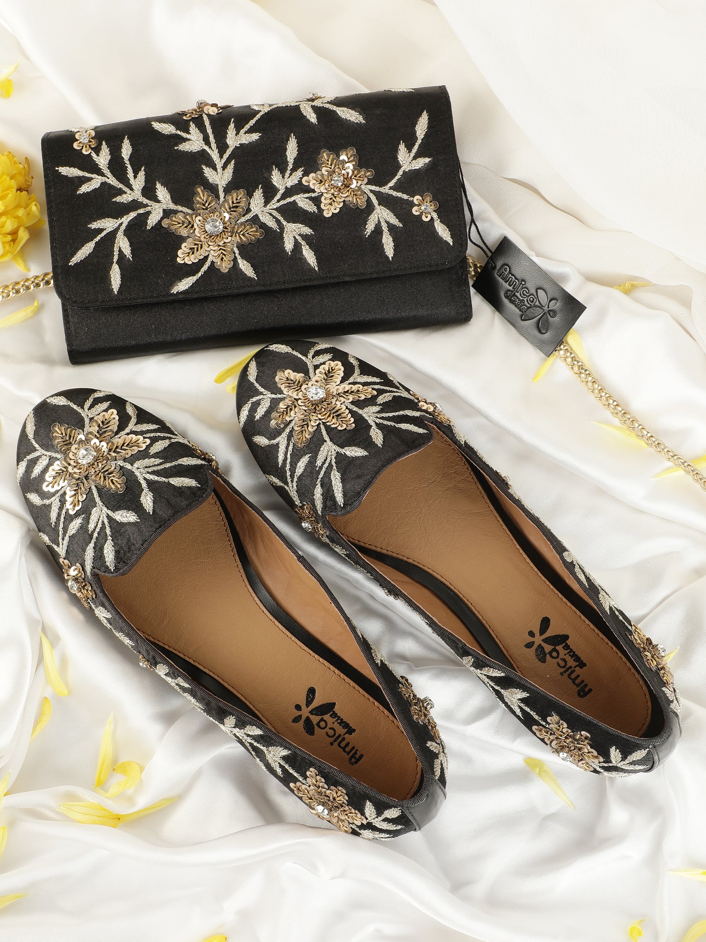 Black Embroidery Designer Clutch & Jutie