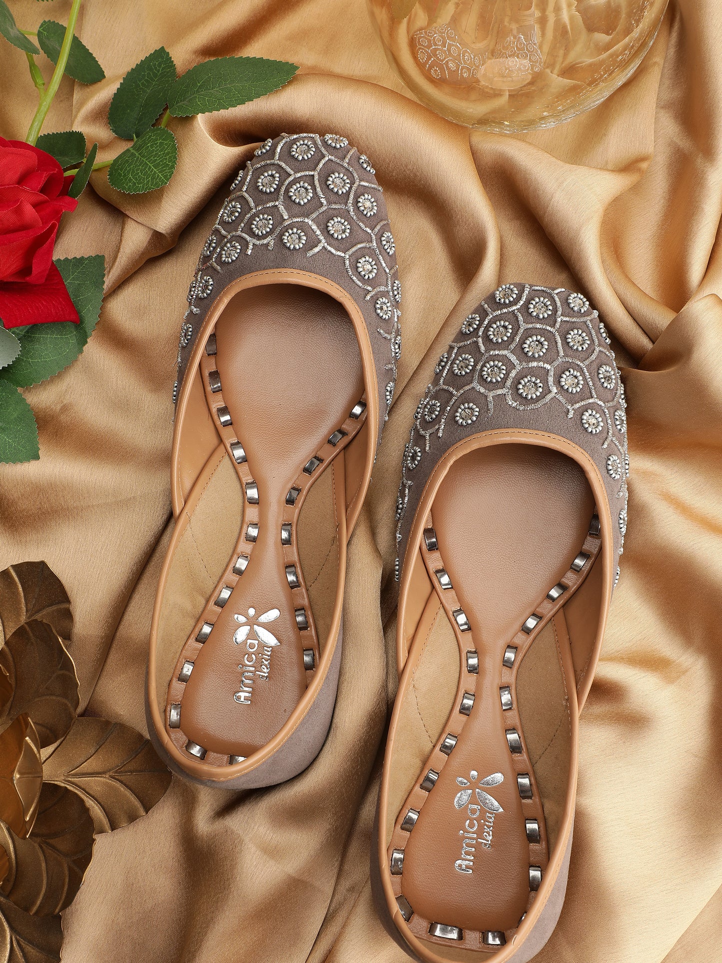 Grey Jaipuri Jutie