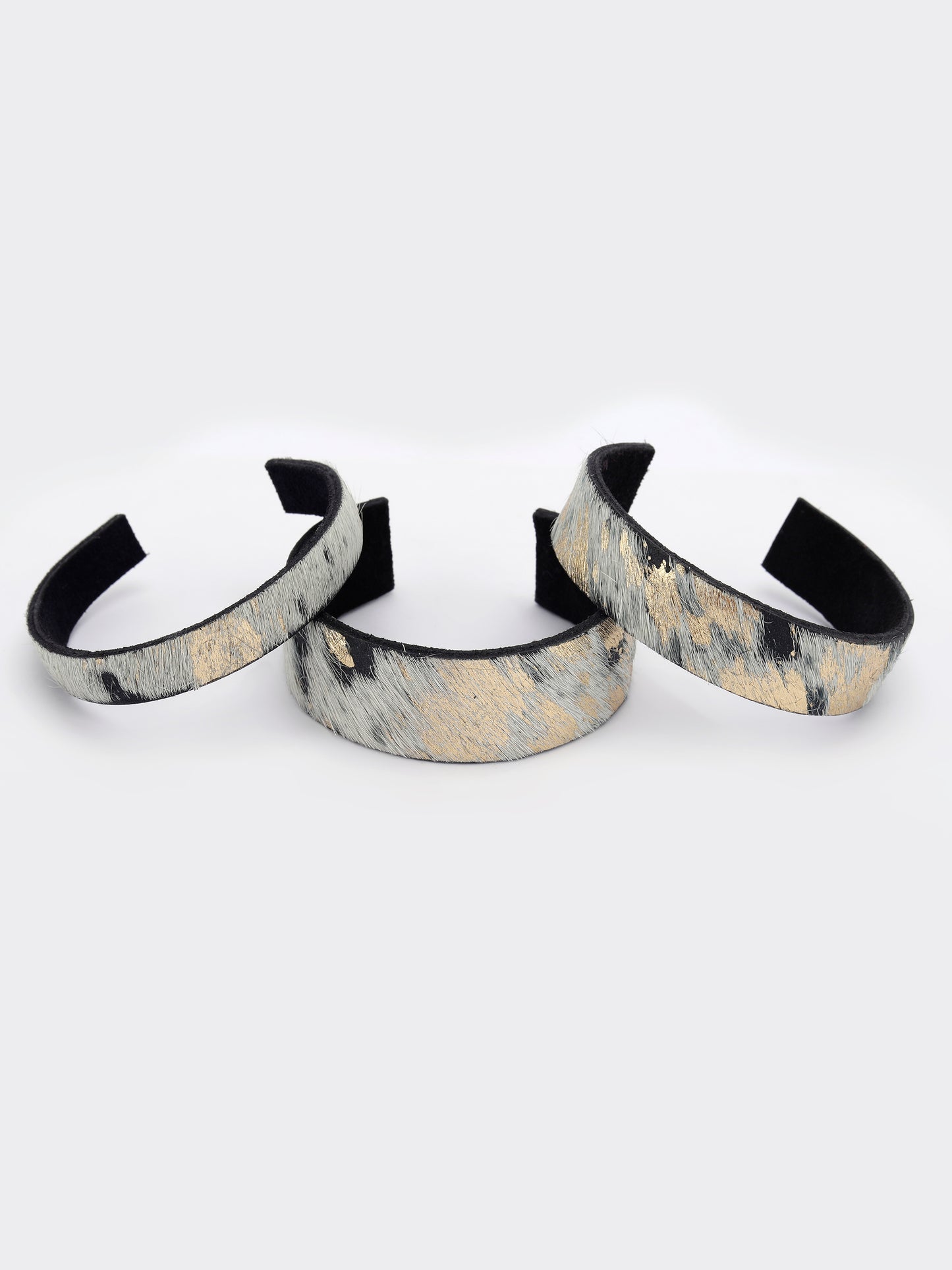 White 'n' Gold Bangle Set