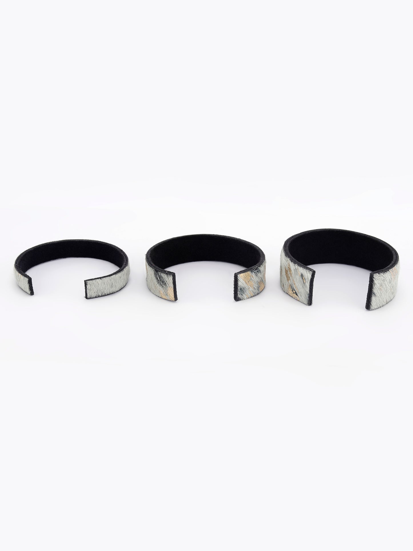 White 'n' Gold Bangle Set