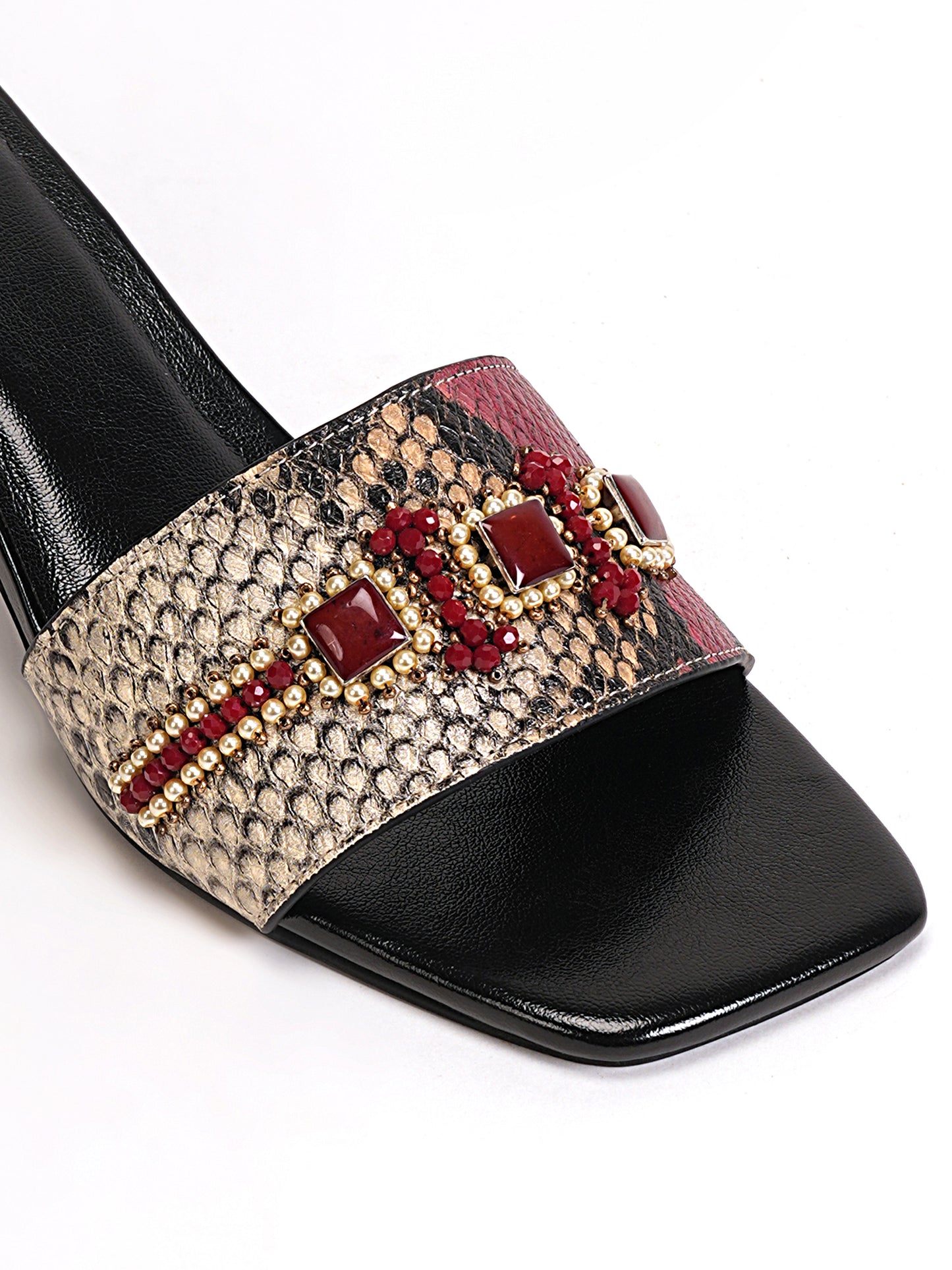 Women’s Red & Beige Snake Print Embellished Flats