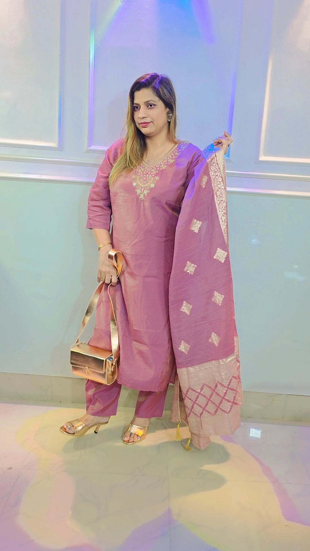 Women’s Bronze Metallic Heels & Handbag Combo