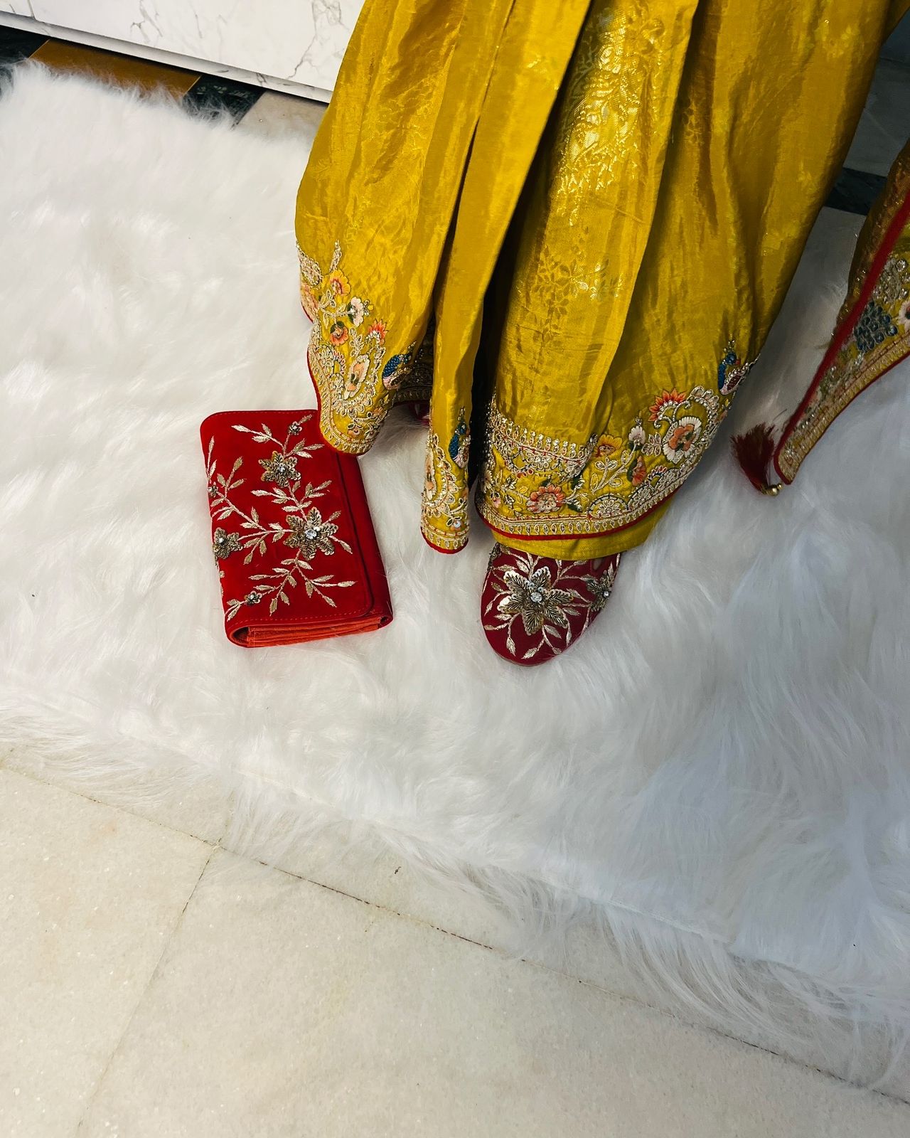 Wedding collection Embroidery Clutch & Jutie