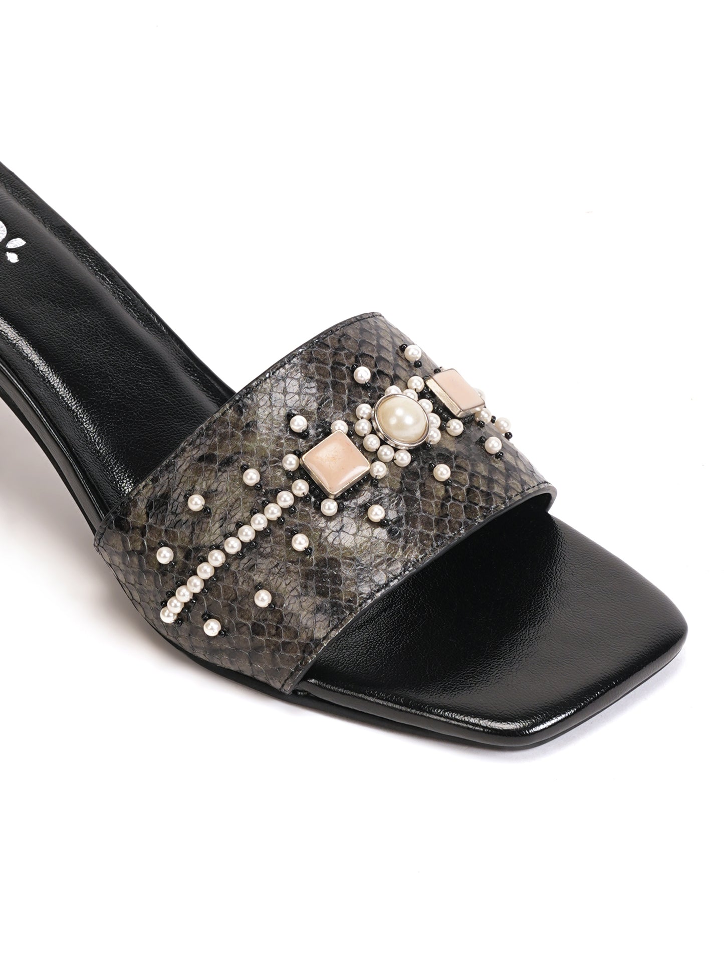 Amica Slexia Women’s Black Embellished Slip-On Flats