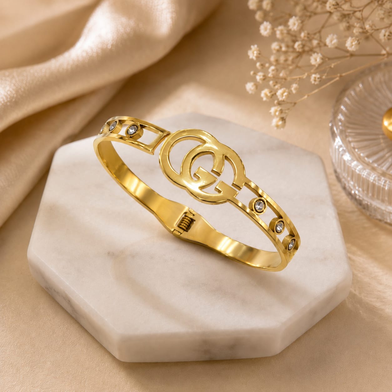 Dazelio Luxury Gold-Plated Double G Charm Bracelet