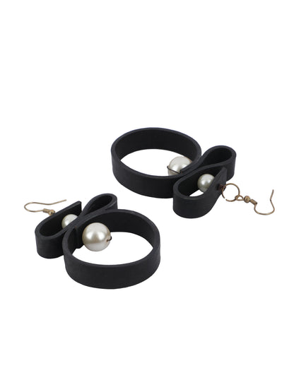 Black Cuba Design Earring