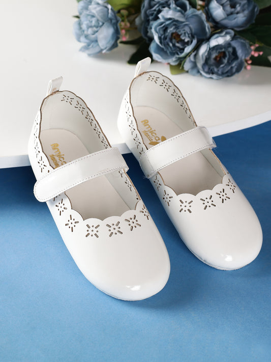 Kids White Ballerina Leisure Footies