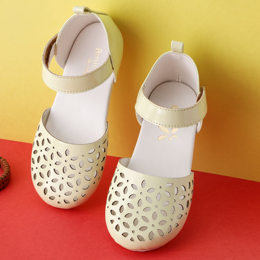 Lemon Color Full Of Leisure Footies