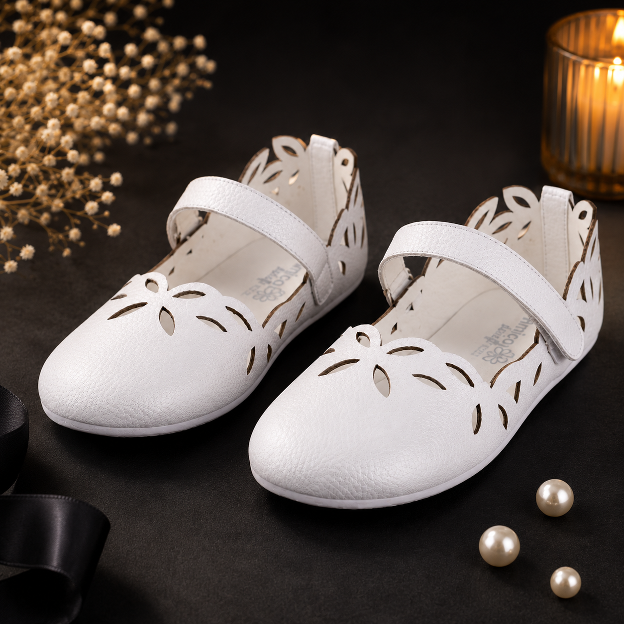 AmicaSlexia Girls White Cutwork Ballerina Flats