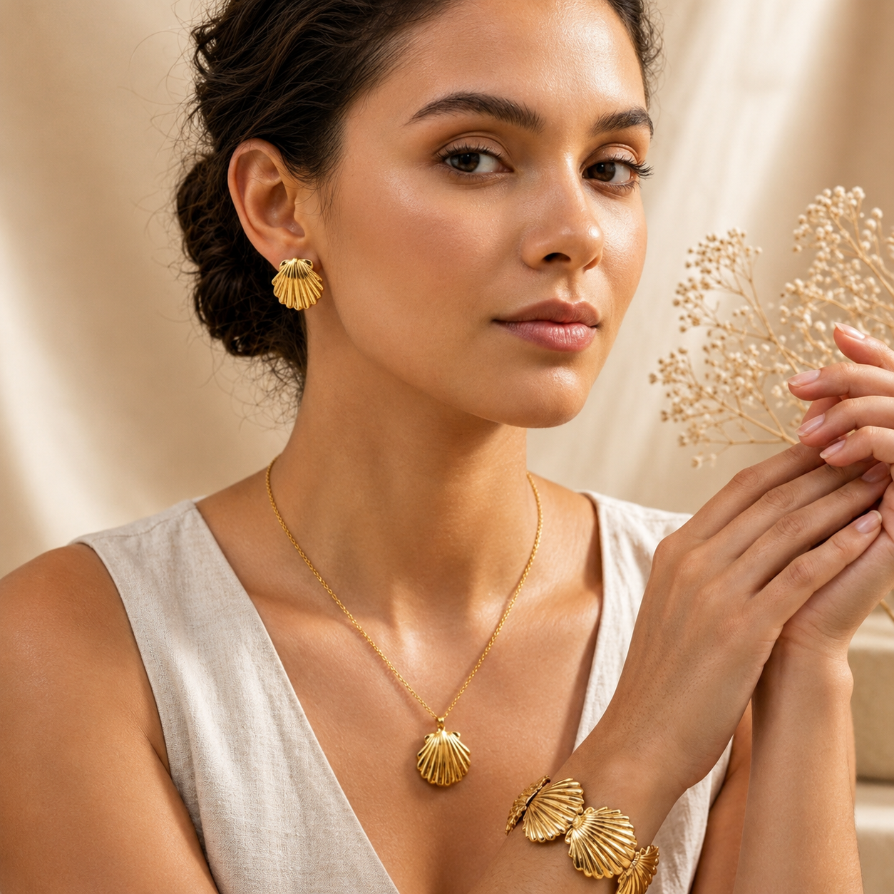 Dazelio Gold-Tone Stainless Steel Seashell Jewellery Set for Women