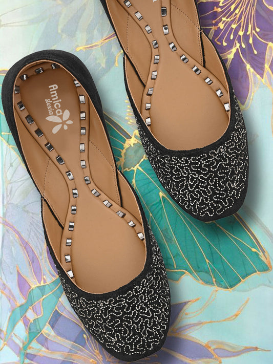 Black & Silver Hand-Embroidered Elegant Women’s Jutti