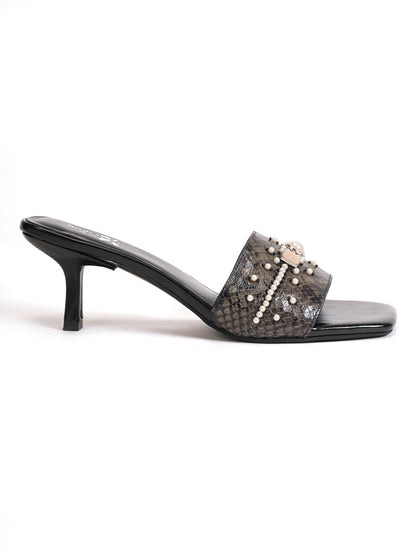 Amica Slexia Women’s Black Embellished Slip-On Flats