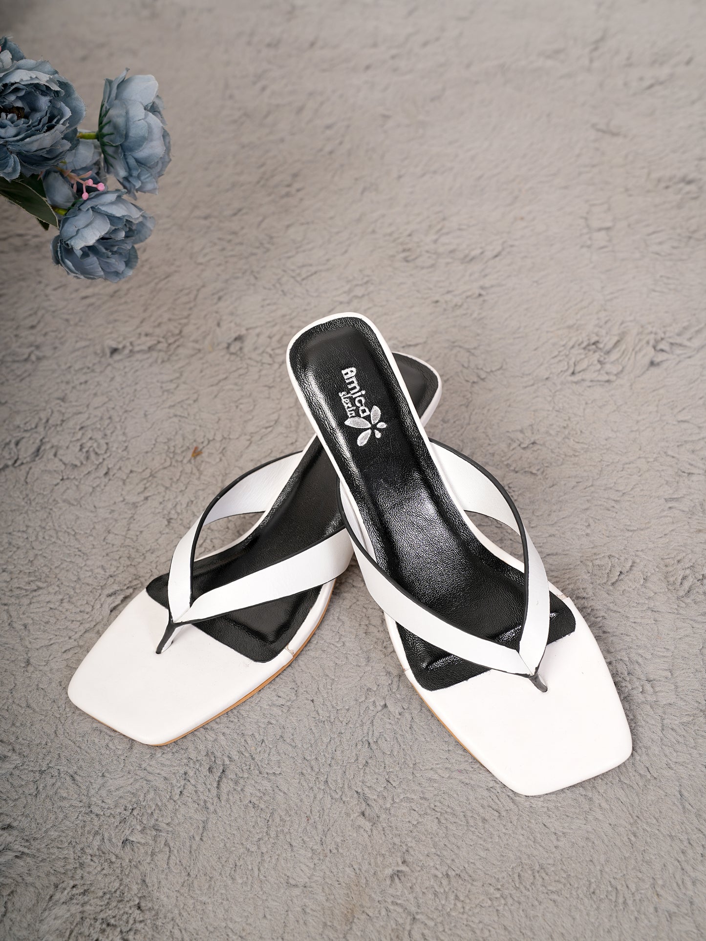 Women’s White Square-Toe Heeled Slip-On Sandals