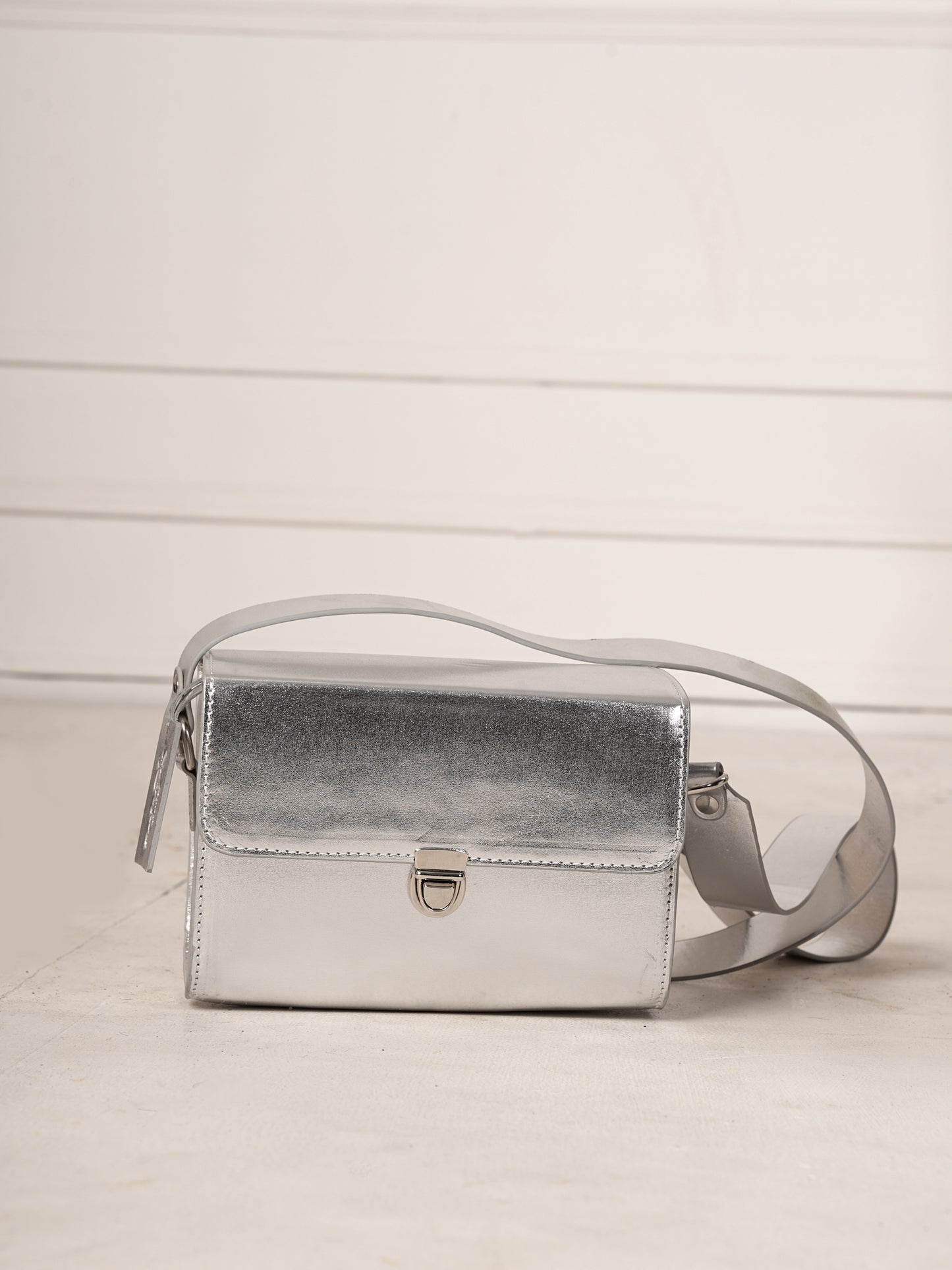 Women’s Metallic Silver Crossbody Sling Bag
