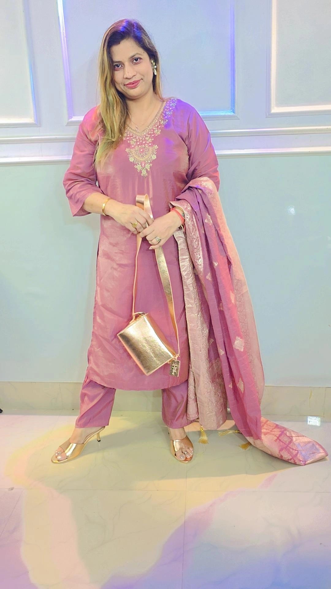 Women’s Bronze Metallic Heels & Handbag Combo