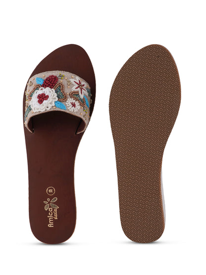 Embrodiery Flat sandal