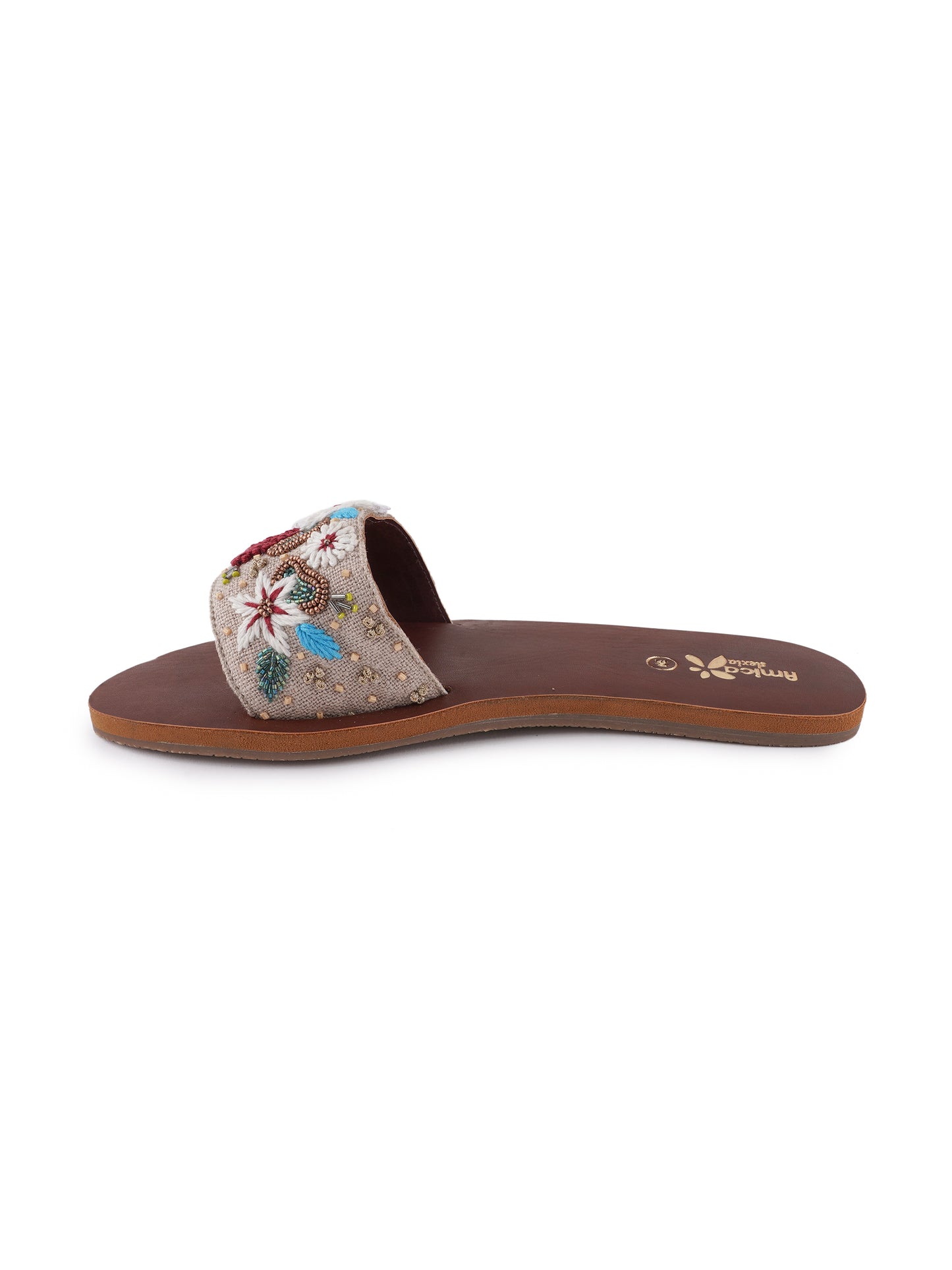 Embrodiery Flat sandal