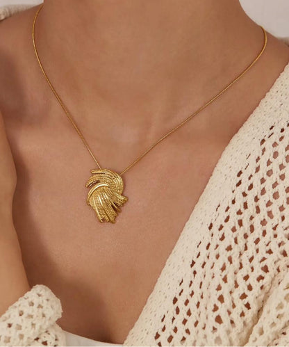 Dazelio Golden Leaf Pendant Necklace