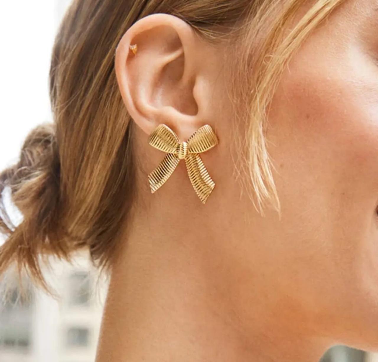 Dazelio Textured Gold Bow Stud Earrings