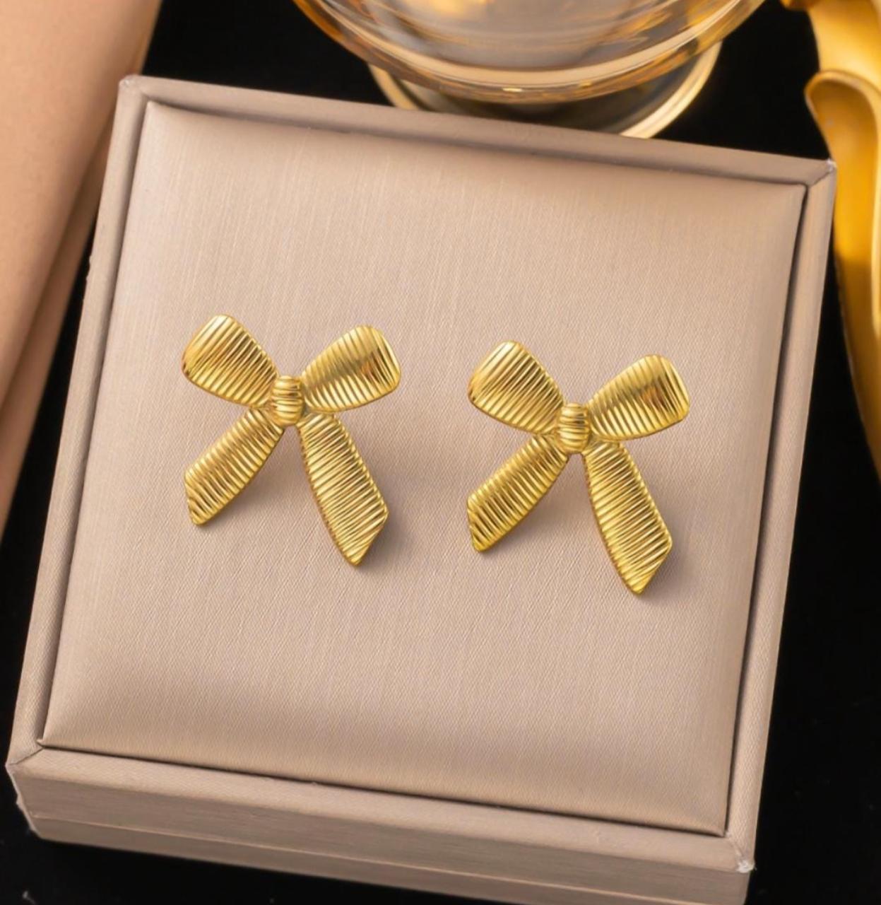 Dazelio Textured Gold Bow Stud Earrings