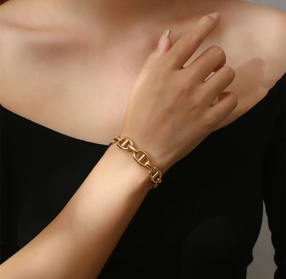 Dazelio Luxe Gold Chain Link Bracelet – Modern Statement Design
