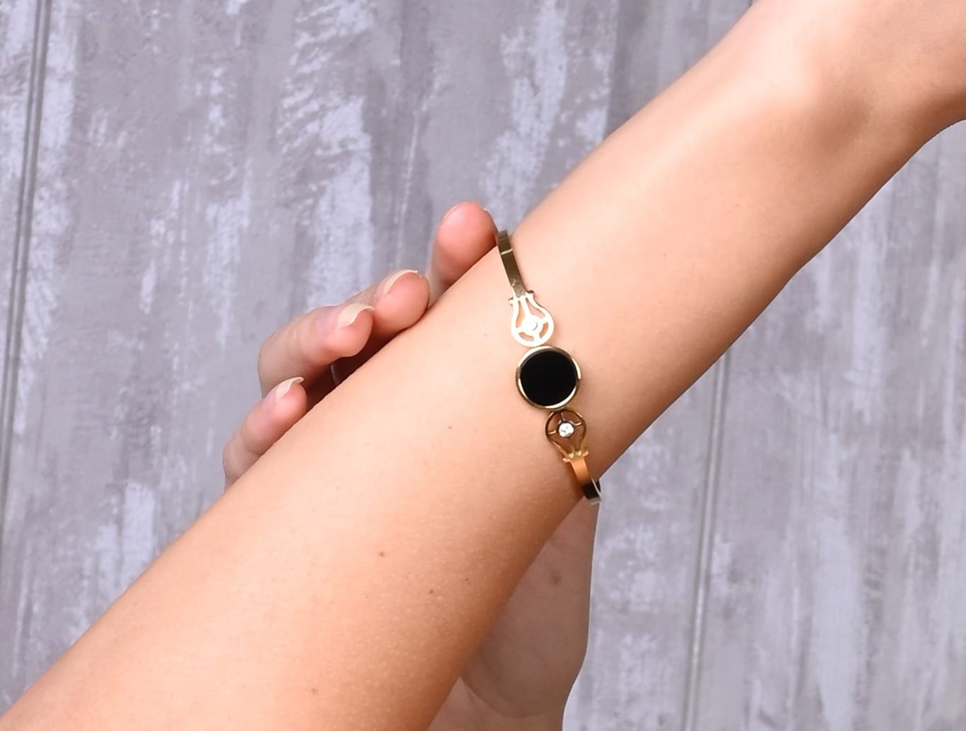 Dazelio Luxury Gold-Plated Black Stone Bracelet for Women