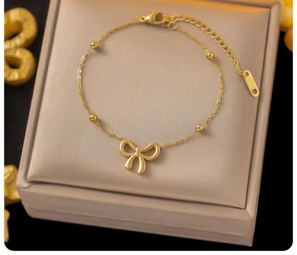 Dazelio Gold-Plated Bow Charm Bracelet for Women
