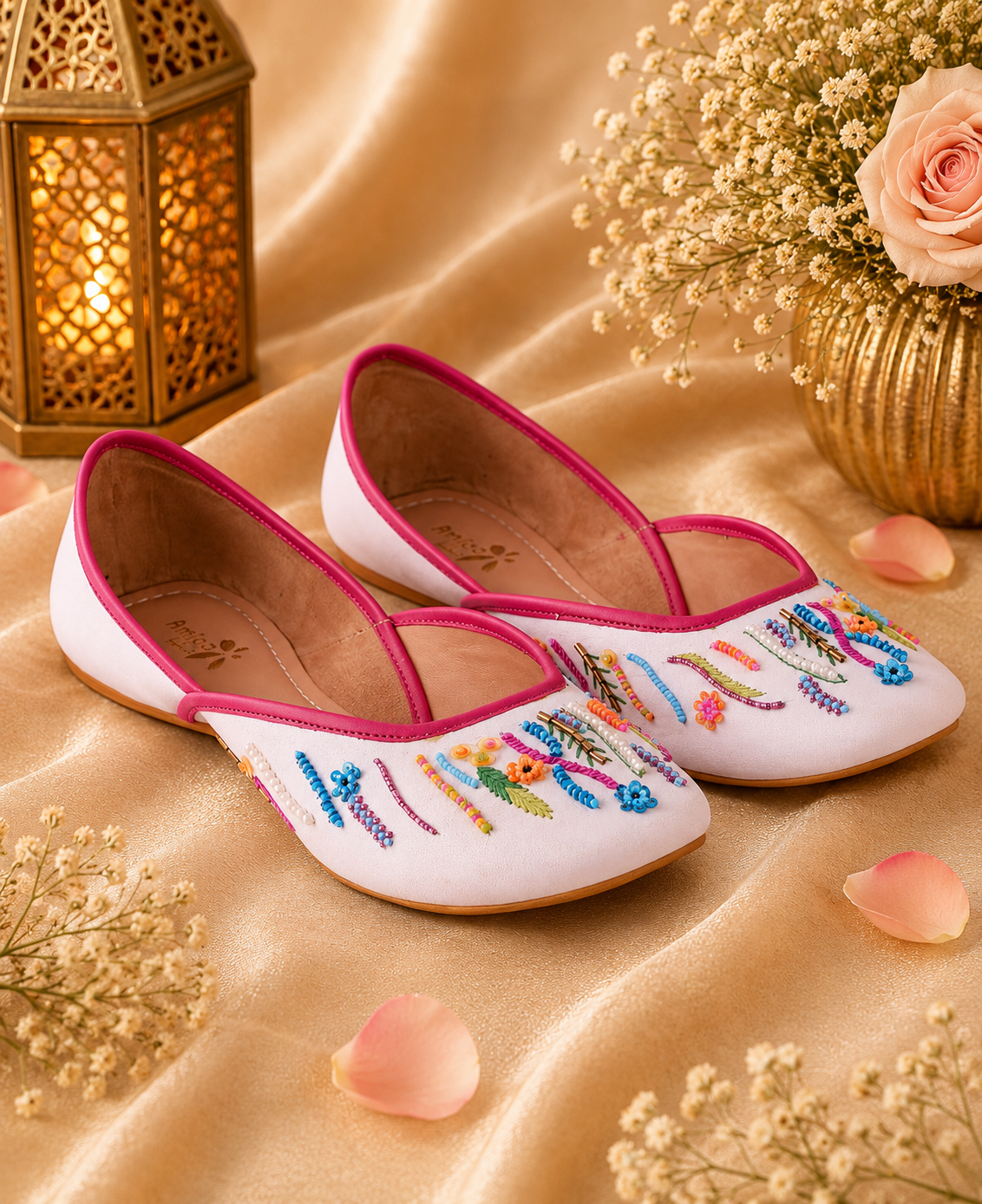 Women White Multicolor Embroidered Jutti