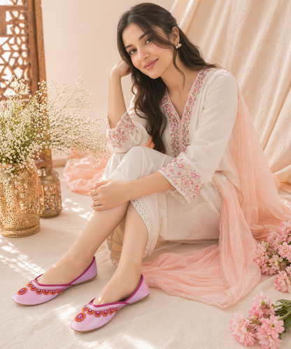 Amicaslexia Women’s Pastel Pink Embellished Ballerinas